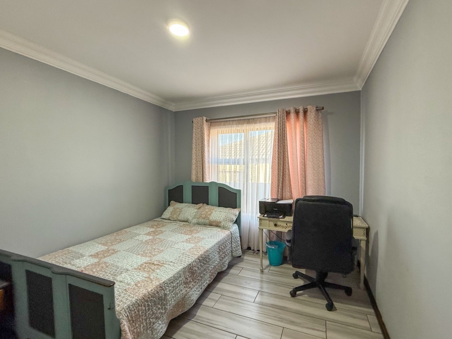 3 Bedroom Property for Sale in Melodie North West